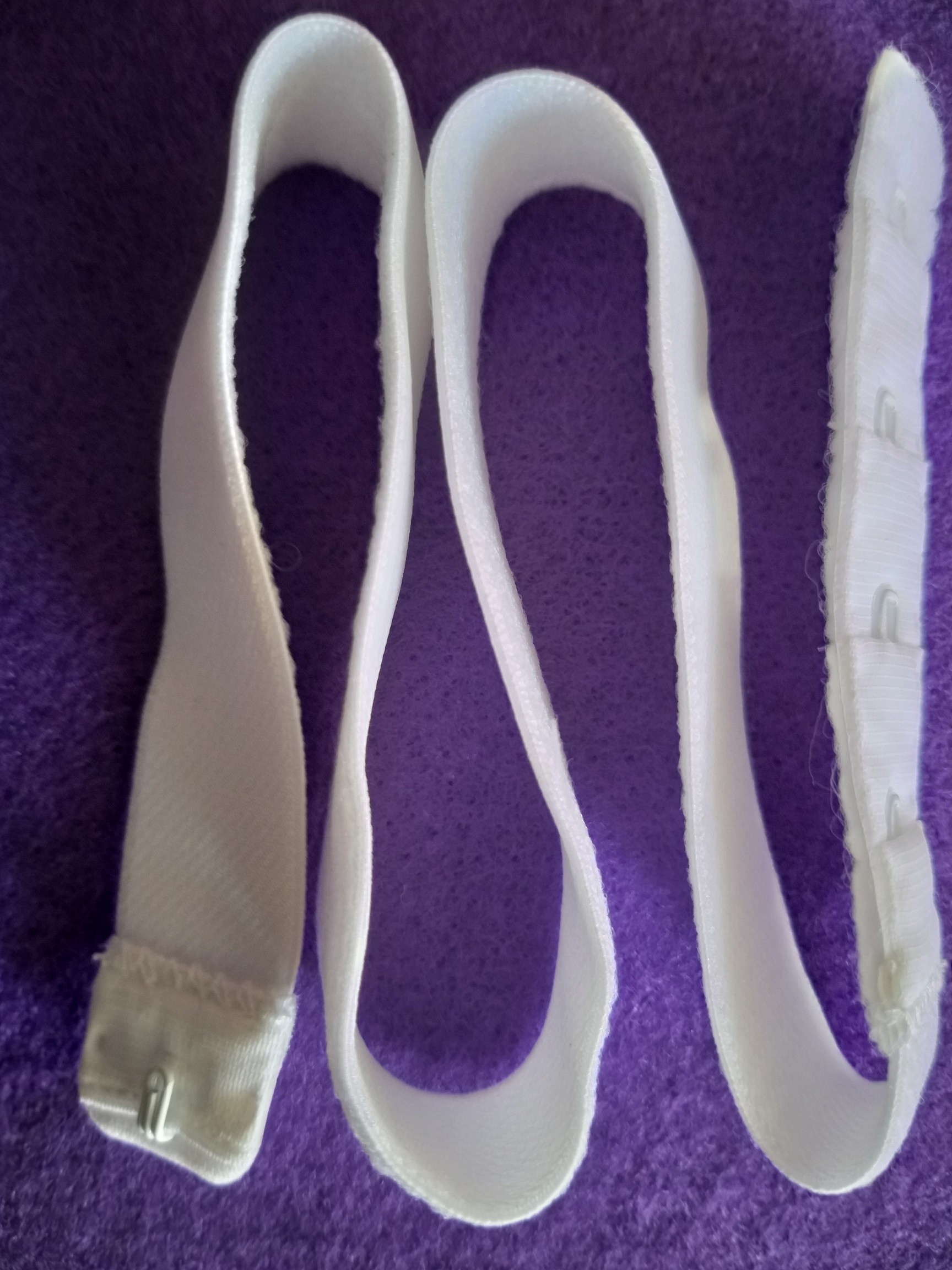 J224 Bra Shoulder Strap Retainer